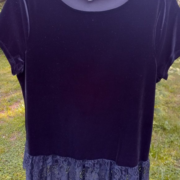 Adrianna Papell Tops Adrianna Papell Black Velour Velvet Dressy